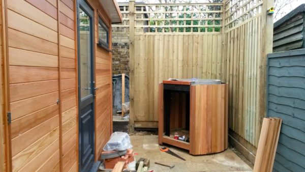 outdoor kitchen, east sheen, wood-fired oven, pizza oven, F800 brick oven,