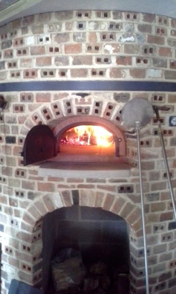 wood-fired community kitchen, Pugmill Bake House