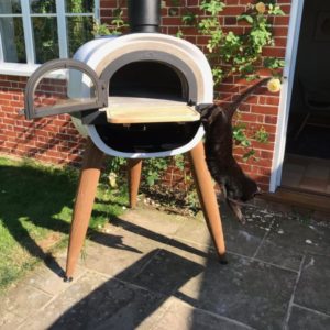 ALFRED, wood-fired oven, pizza oven, complete solution, outdoor cooking, garden pizza oven, Hone, Suffolk