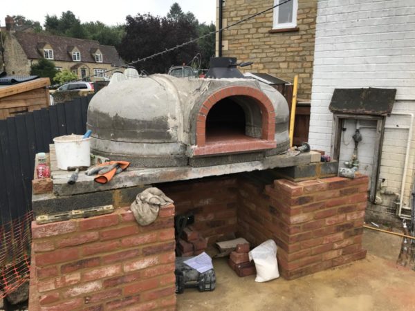 The Abingdon Arms, pizza oven, artisan pizza, four grand-mere, F1500B-H+, wood fired oven
