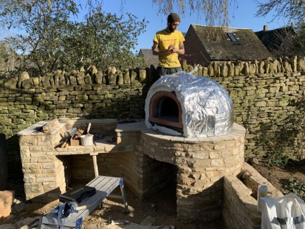 outdoor kitchen Evenley NN13, outdoor kitchen, wood fired oven, pizza oven, cotswold stone, outdoor cooking, brick oven,
